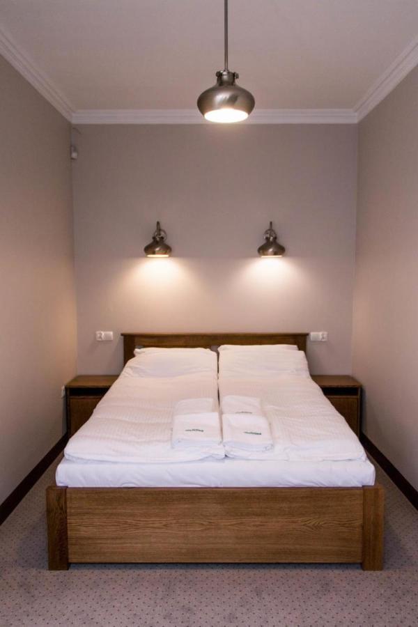 Hotel Ulubiony 코스트신 외부 사진