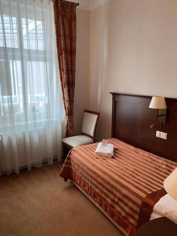 Hotel Ulubiony 코스트신 외부 사진
